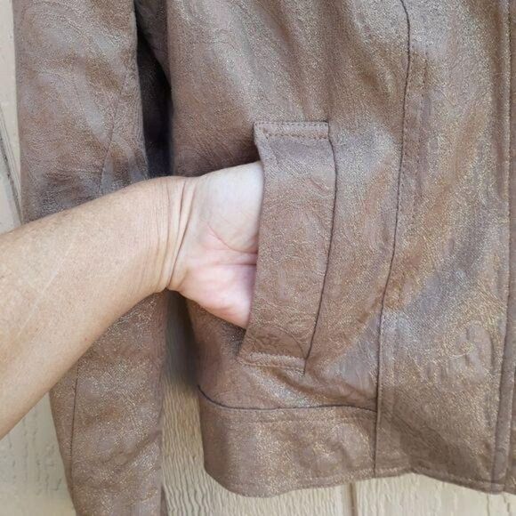 Chico's Metallic Gold Camel Textured Blazer Jacket Mandarin Collar Sz 1 = M/8 - Picture 13 of 14